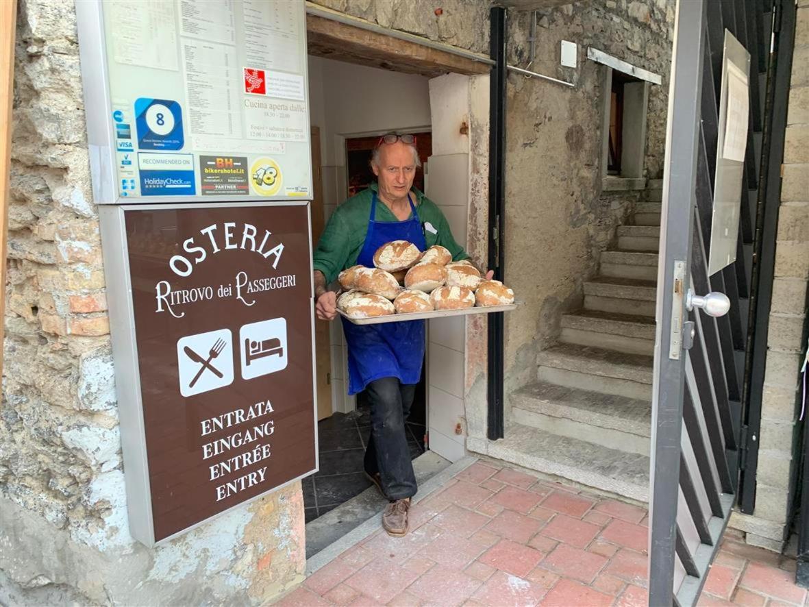Hotel Osteria Ritrovo Dei Passeggeri SantʼAntonio Exterior foto